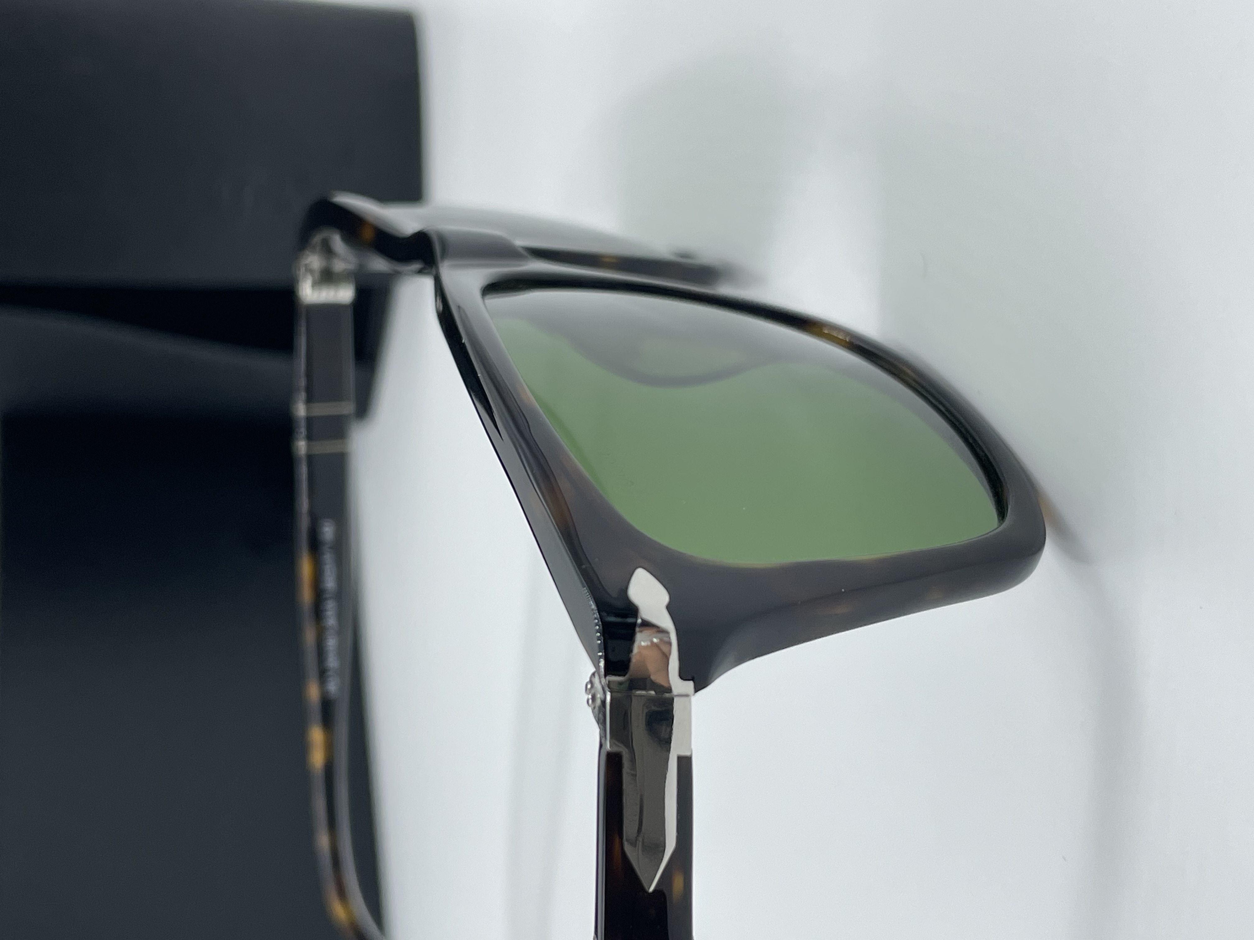 عینک آفتابی برند پرسول persol